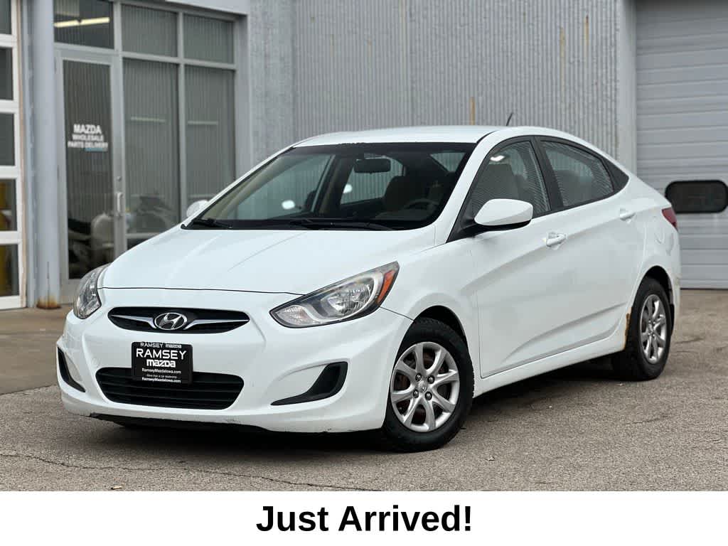 2014 Hyundai Accent GLS -
                  Urbandale, IA
