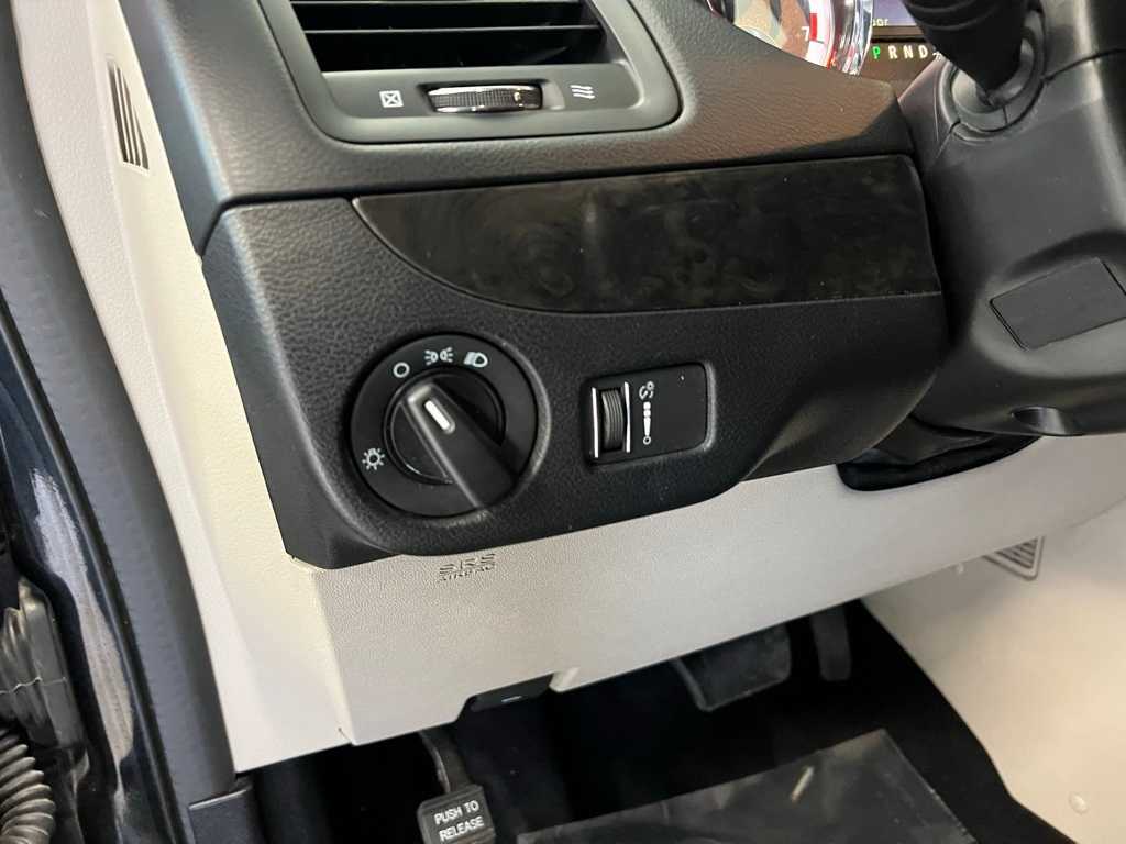 Thumbnail: 2018 Dodge Grand Caravan - 14