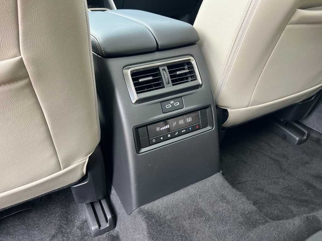 Thumbnail: 2025 Mazda CX-70 - 19