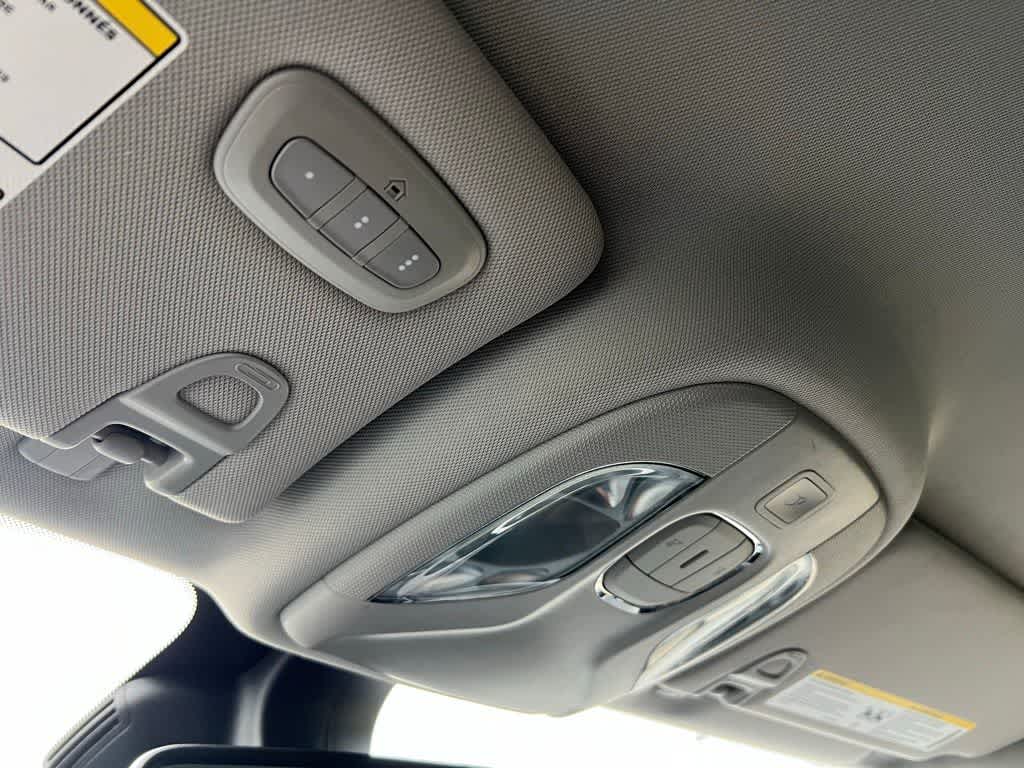 Thumbnail: 2022 Jeep Compass - 36