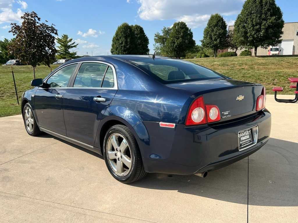 Thumbnail: 2008 Chevrolet Malibu - 4