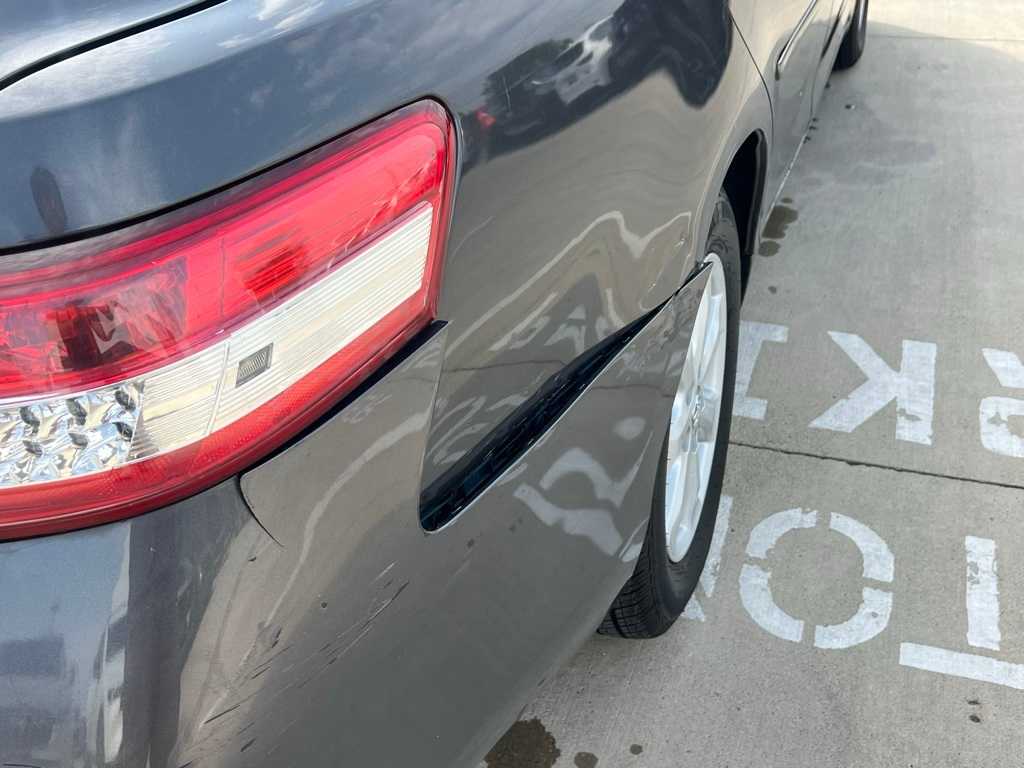 Thumbnail: 2011 Toyota Camry - 33