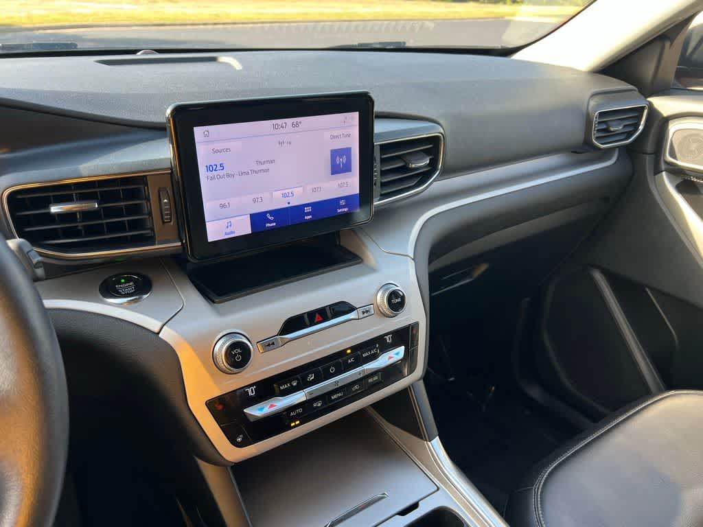 Thumbnail: 2020 Ford Explorer - 32