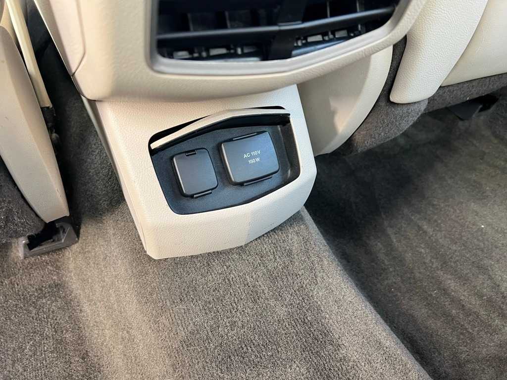 Thumbnail: 2016 Lincoln MKZ - 18