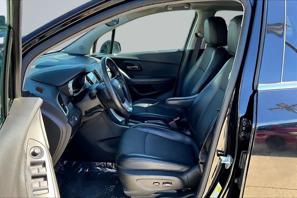 Thumbnail: 2020 Chevrolet Trax - 27