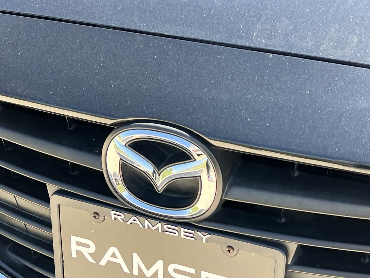 2014 Mazda Mazda3 i Touring 10