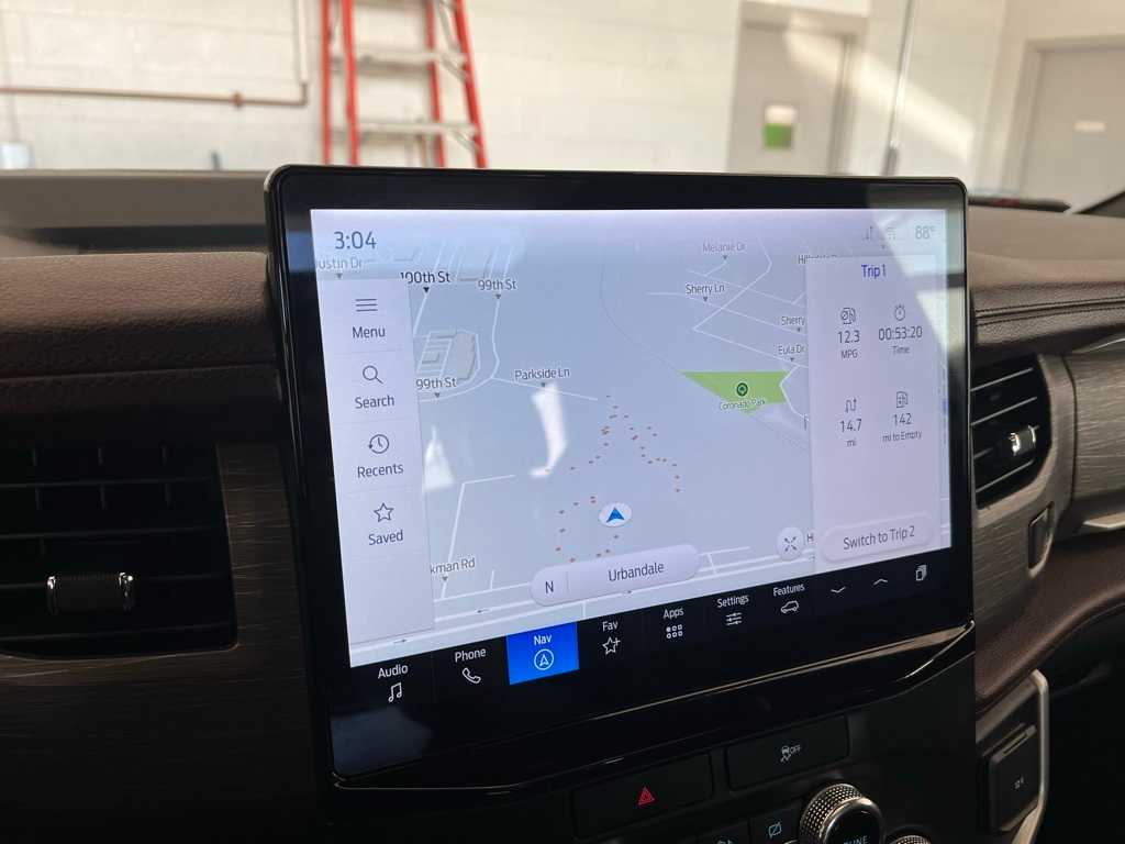 Thumbnail: 2022 Ford Expedition - 25