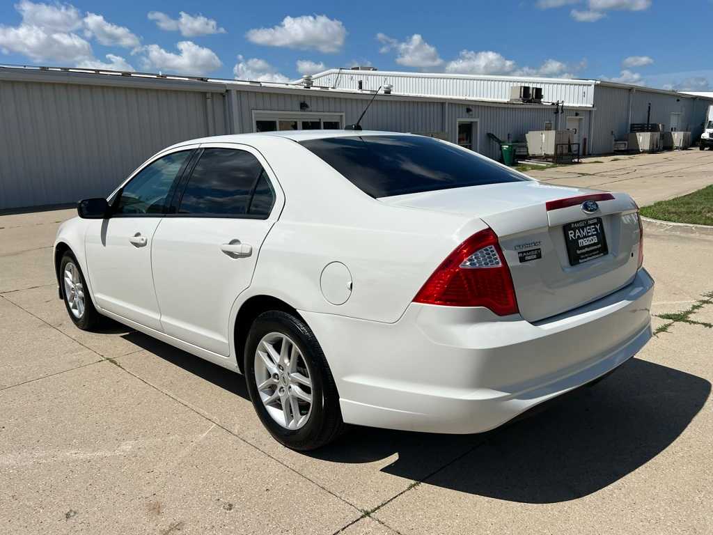 Thumbnail: 2012 Ford Fusion - 5