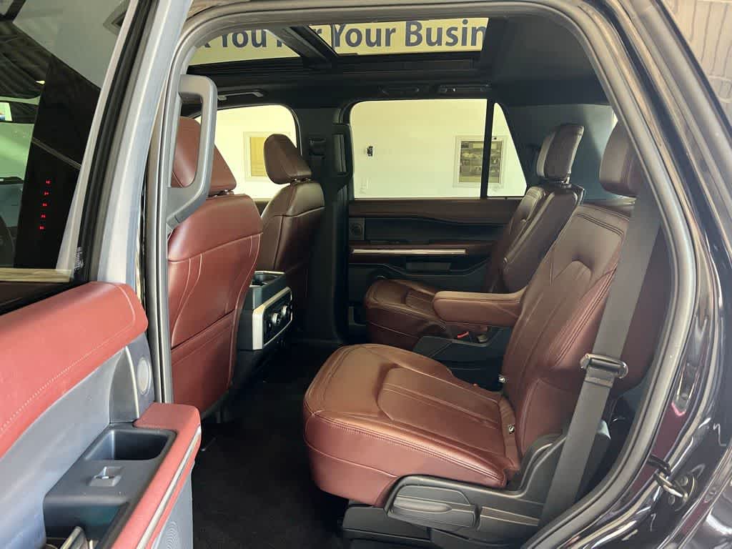 Thumbnail: 2022 Ford Expedition - 15