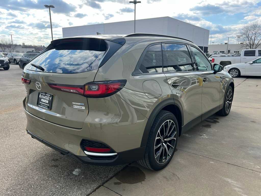 Thumbnail: 2025 Mazda CX-70 - 43