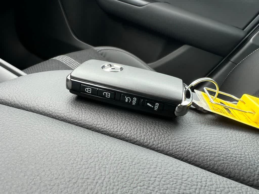 Thumbnail: 2025 Mazda CX-50 - 31