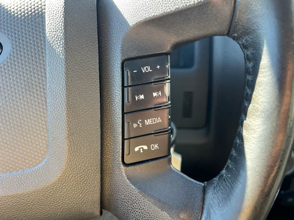 Thumbnail: 2011 Ford Escape - 24