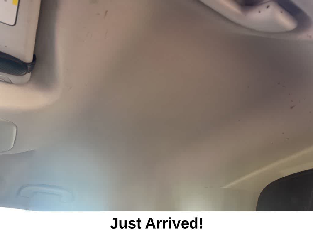 Thumbnail: 2015 Jeep Renegade - 9