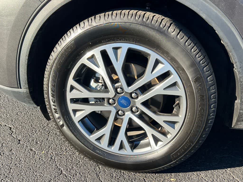 Thumbnail: 2020 Ford Escape - 10