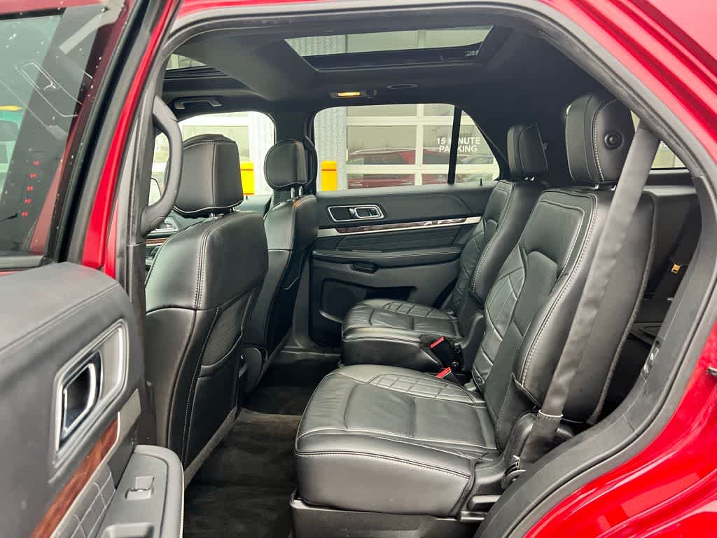 Thumbnail: 2016 Ford Explorer - 22