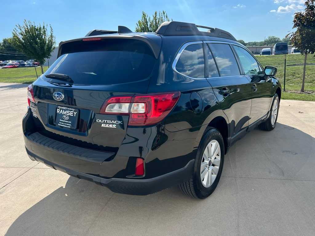 Thumbnail: 2017 Subaru Outback - 6