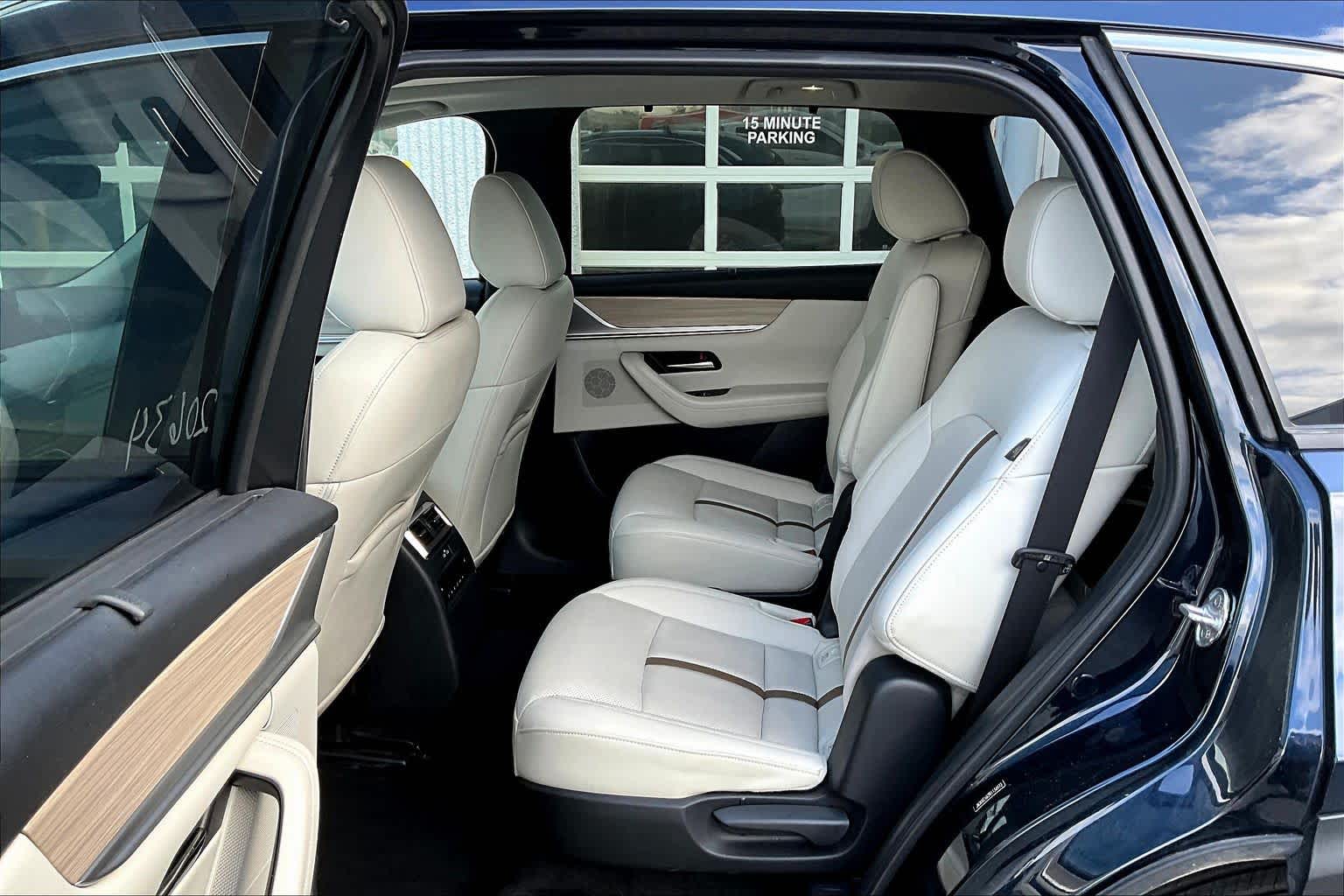 Thumbnail: 2024 Mazda CX-90 - 5