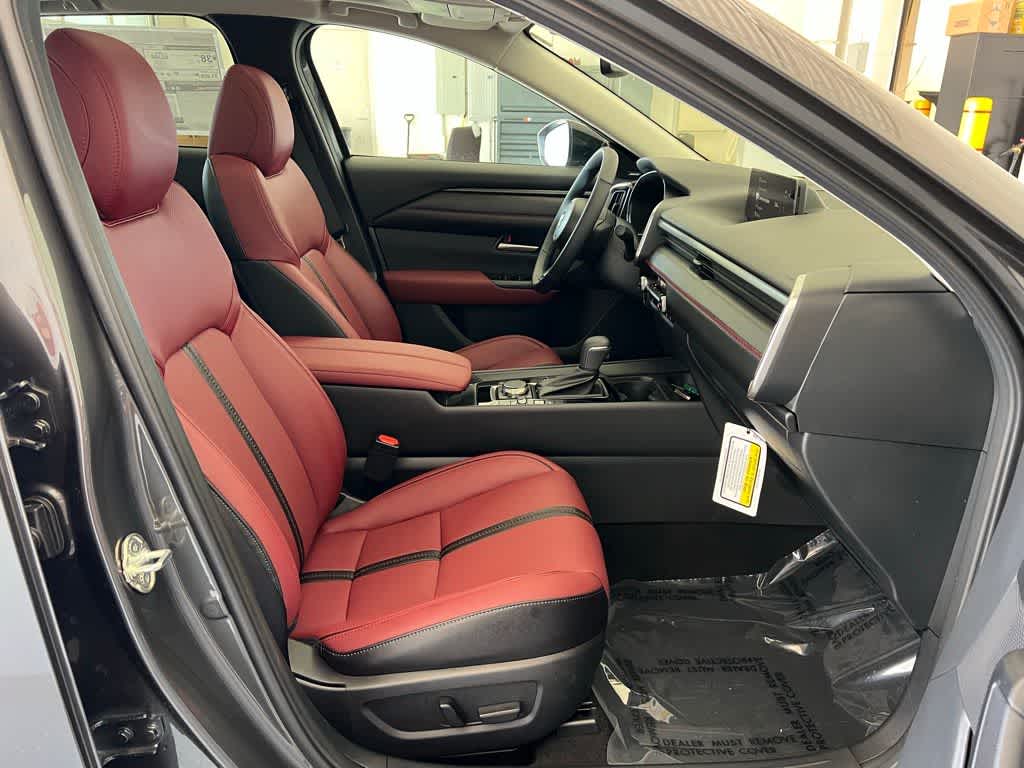 Thumbnail: 2025 Mazda CX-50 - 19