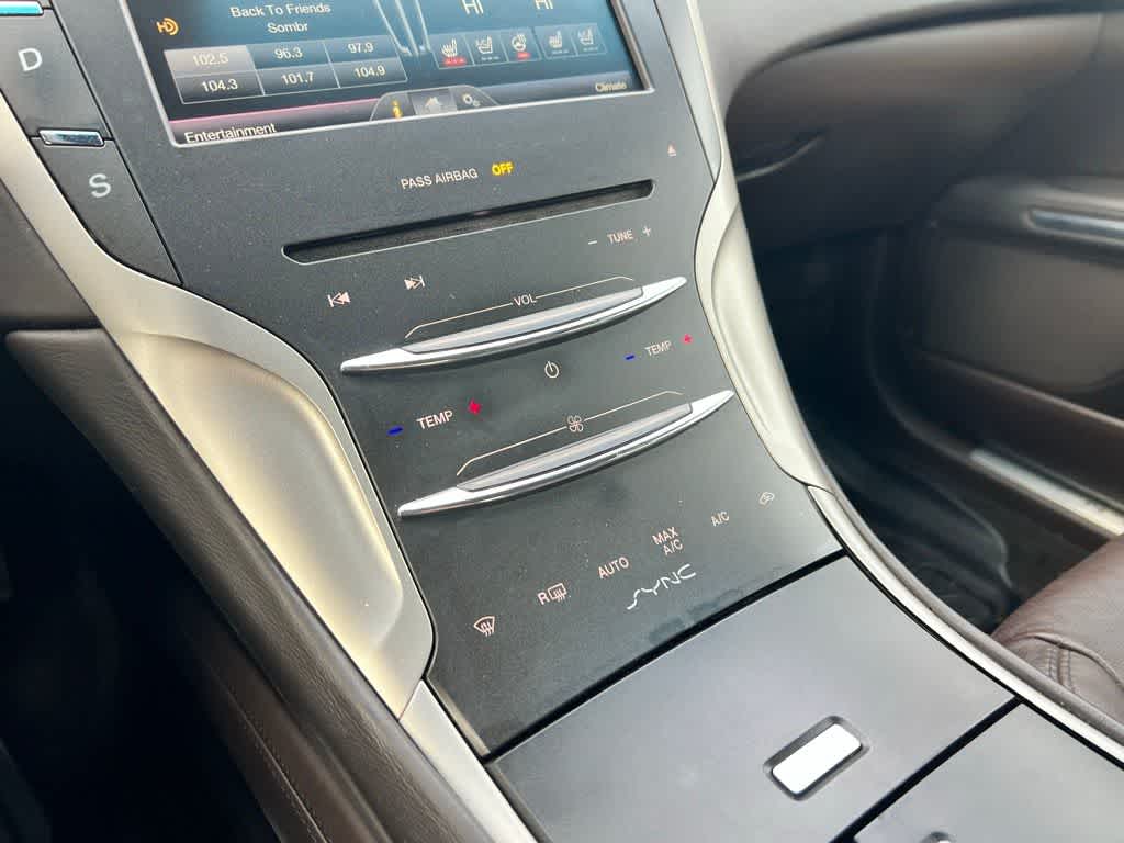 Thumbnail: 2016 Lincoln MKZ - 38