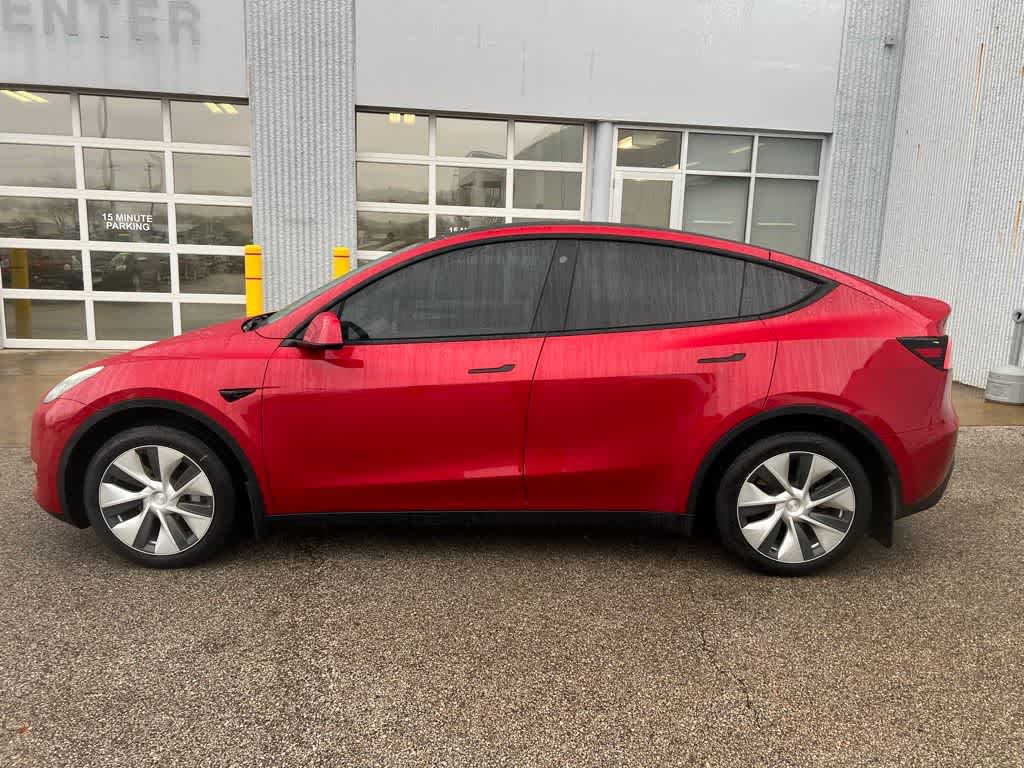 Thumbnail: 2022 Tesla Model Y - 3