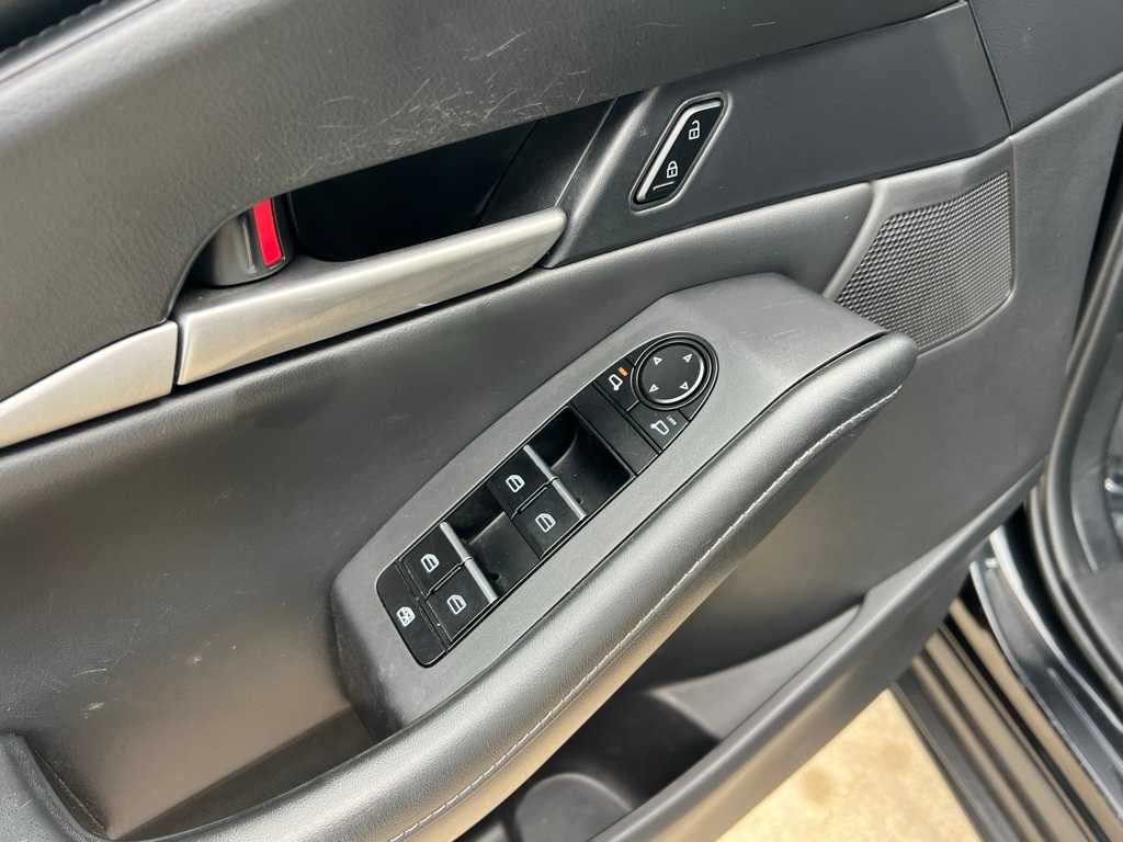 Thumbnail: 2021 Mazda CX-30 - 15