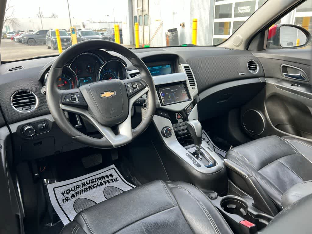 Thumbnail: 2011 Chevrolet Cruze - 24