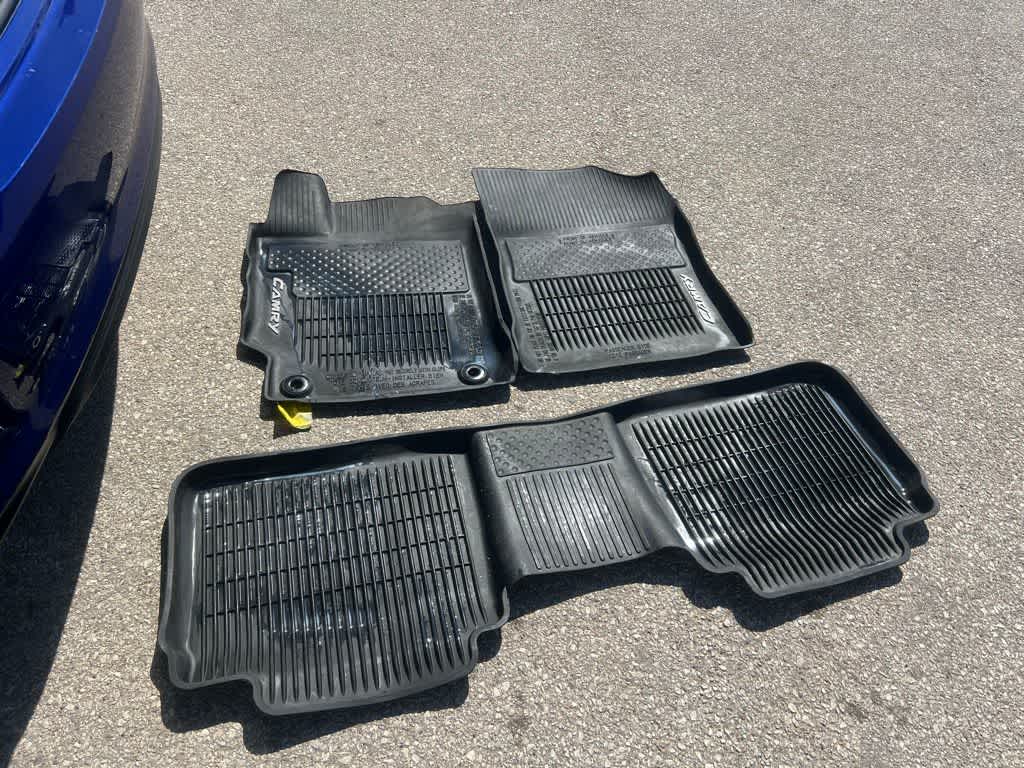 Thumbnail: 2016 Toyota Camry - 26