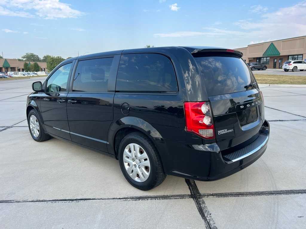 Thumbnail: 2018 Dodge Grand Caravan - 4