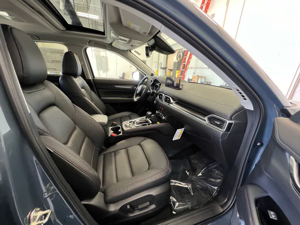 Thumbnail: 2025 Mazda CX-5 - 19