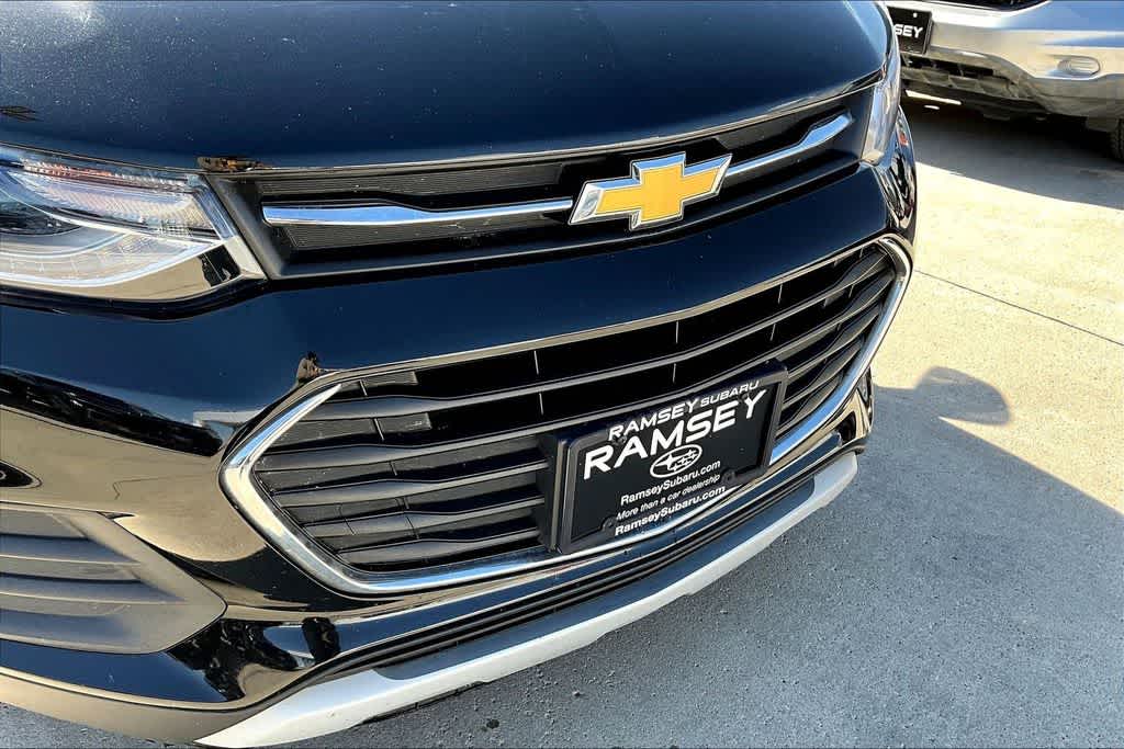 Thumbnail: 2020 Chevrolet Trax - 30