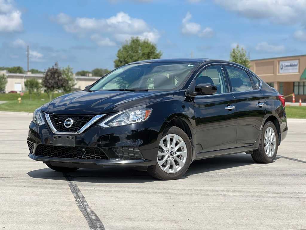 Thumbnail: 2016 Nissan Sentra - 1