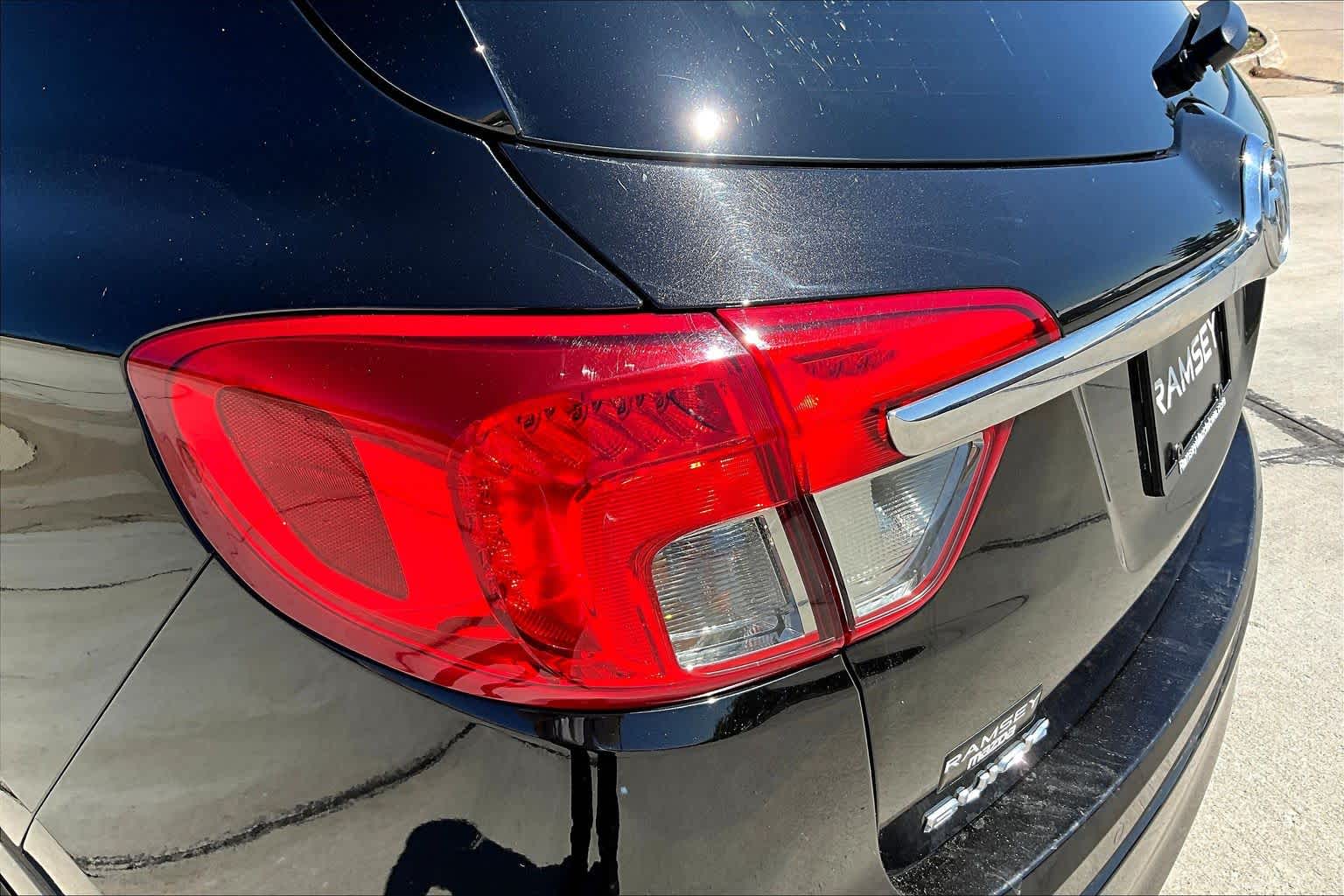 Thumbnail: 2017 Buick Envision - 32