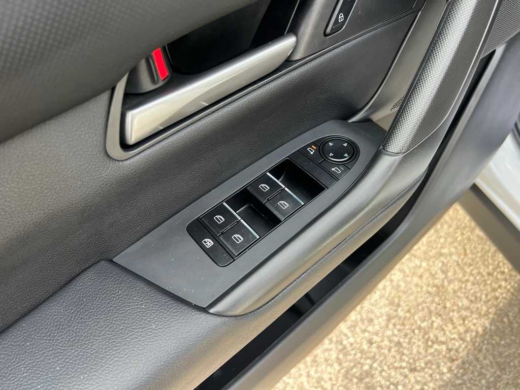 Thumbnail: 2023 Mazda CX-50 - 12