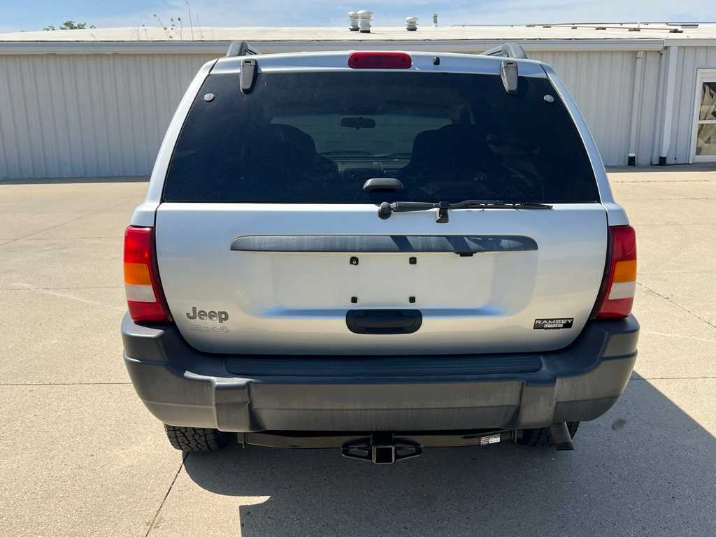 Thumbnail: 2003 Jeep Grand Cherokee - 4