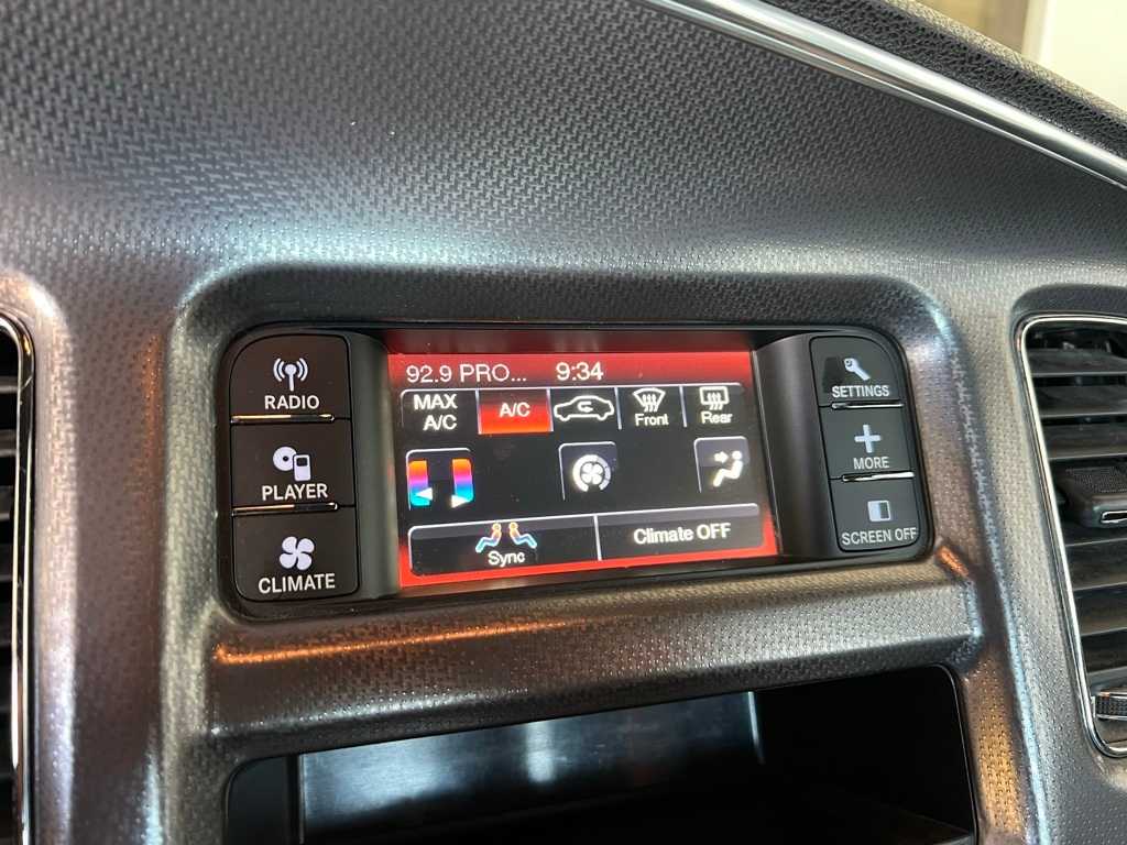 Thumbnail: 2014 Dodge Charger - 22