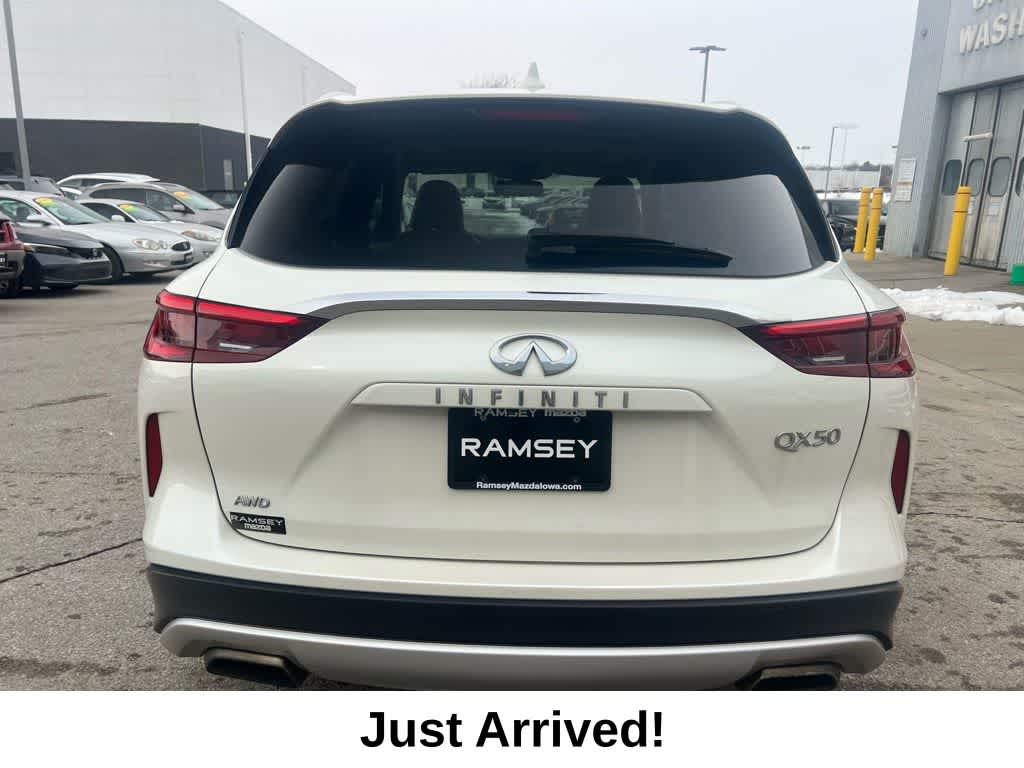 Thumbnail: 2019 INFINITI QX50 - 5