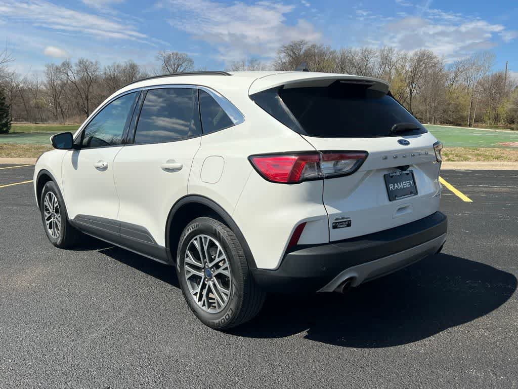 Thumbnail: 2020 Ford Escape - 4