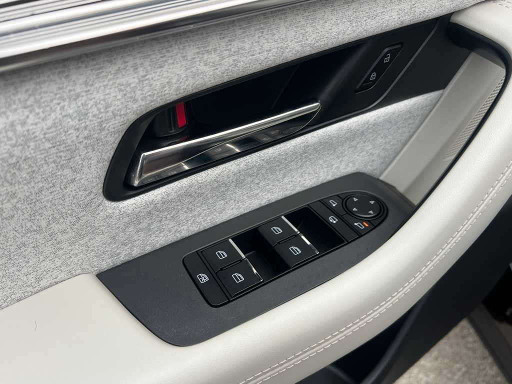 Thumbnail: 2024 Mazda CX-90 - 16