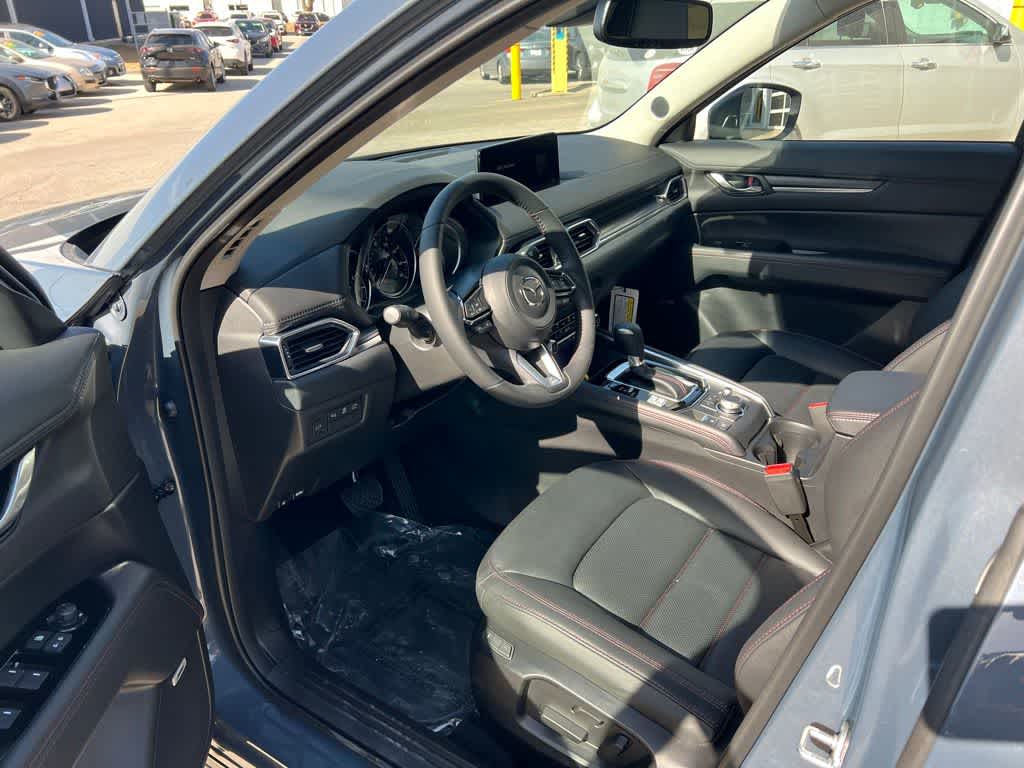 Thumbnail: 2025 Mazda CX-5 - 2