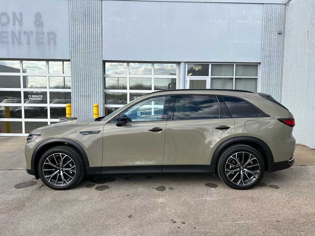 Thumbnail: 2025 Mazda CX-70 - 40