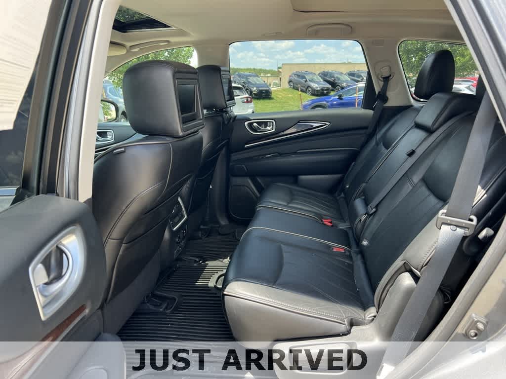 Thumbnail: 2015 INFINITI QX60 - 16