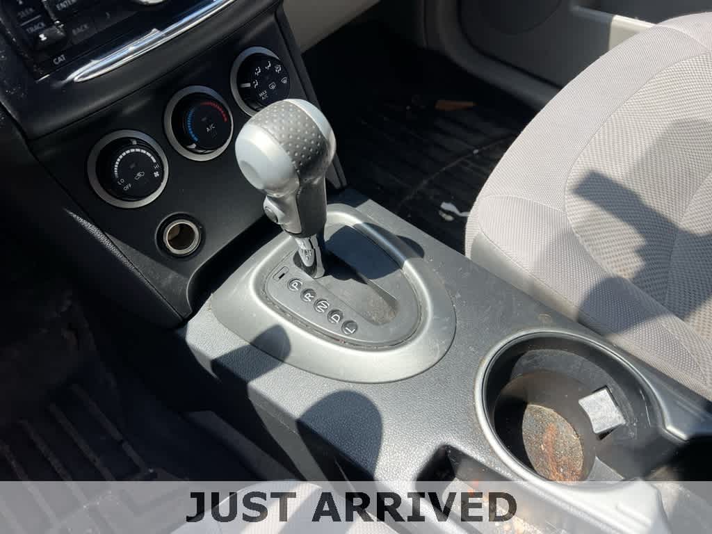 Thumbnail: 2011 Nissan Rogue - 13