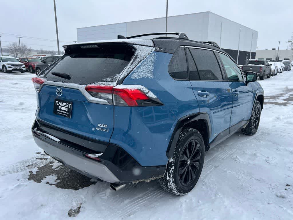 Thumbnail: 2022 Toyota RAV4 - 6