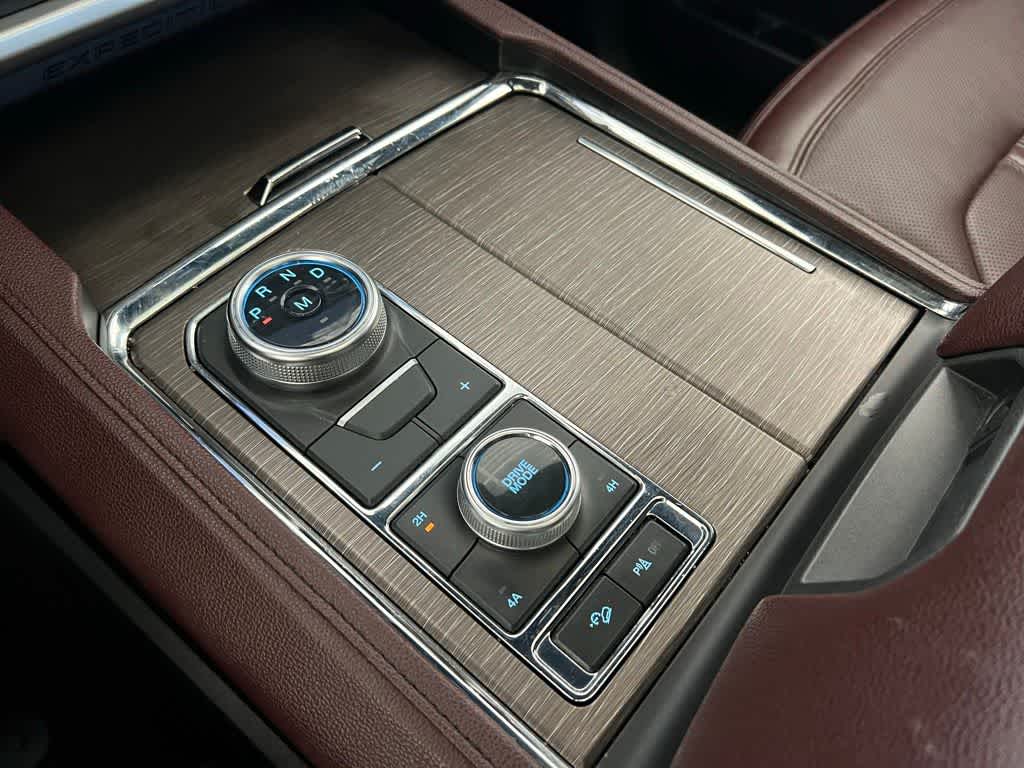 Thumbnail: 2022 Ford Expedition - 28