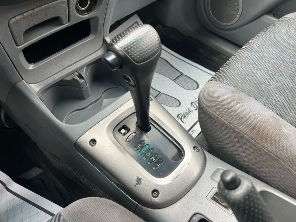 Thumbnail: 2003 Toyota RAV4 - 36