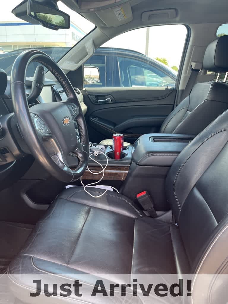 Thumbnail: 2019 Chevrolet Suburban - 5
