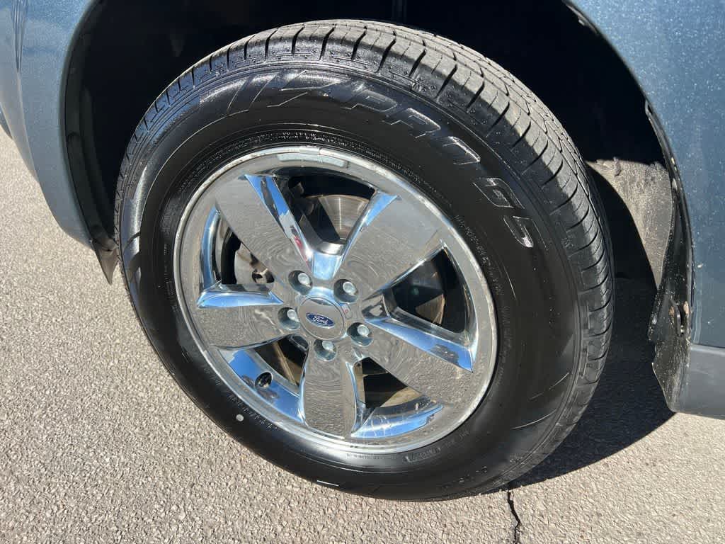 Thumbnail: 2011 Ford Escape - 10