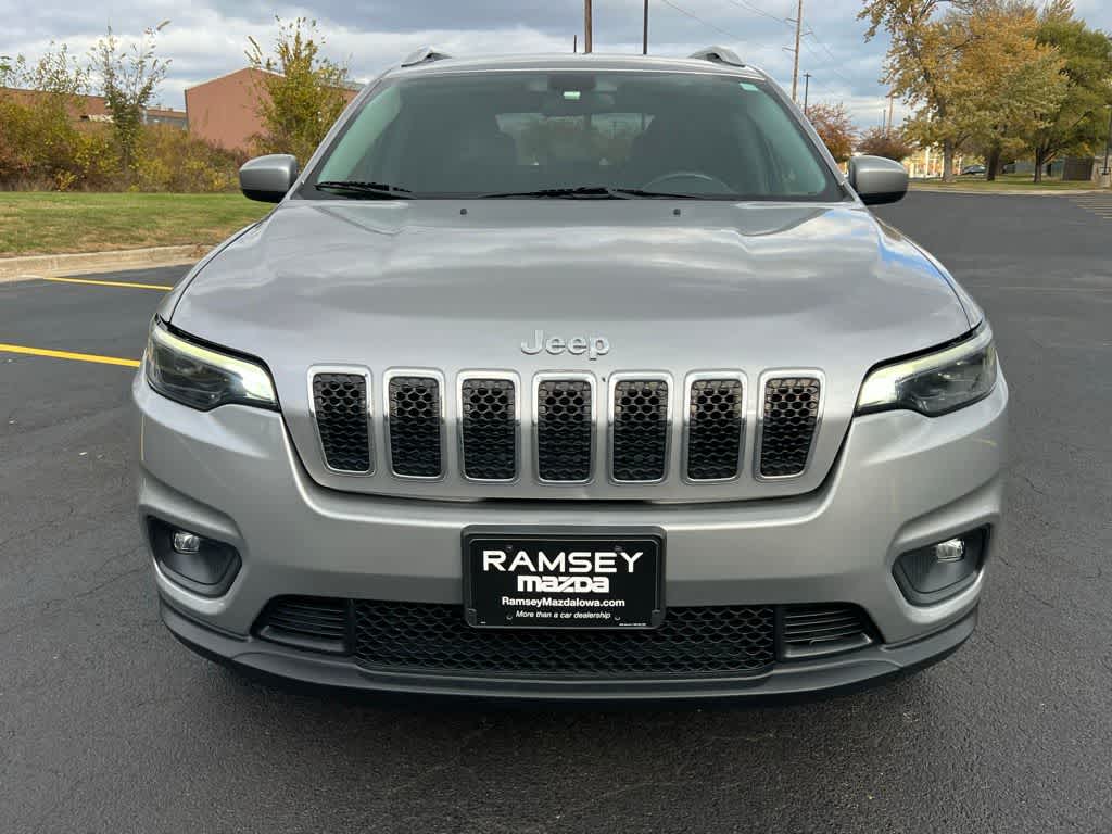 Thumbnail: 2019 Jeep Cherokee - 9