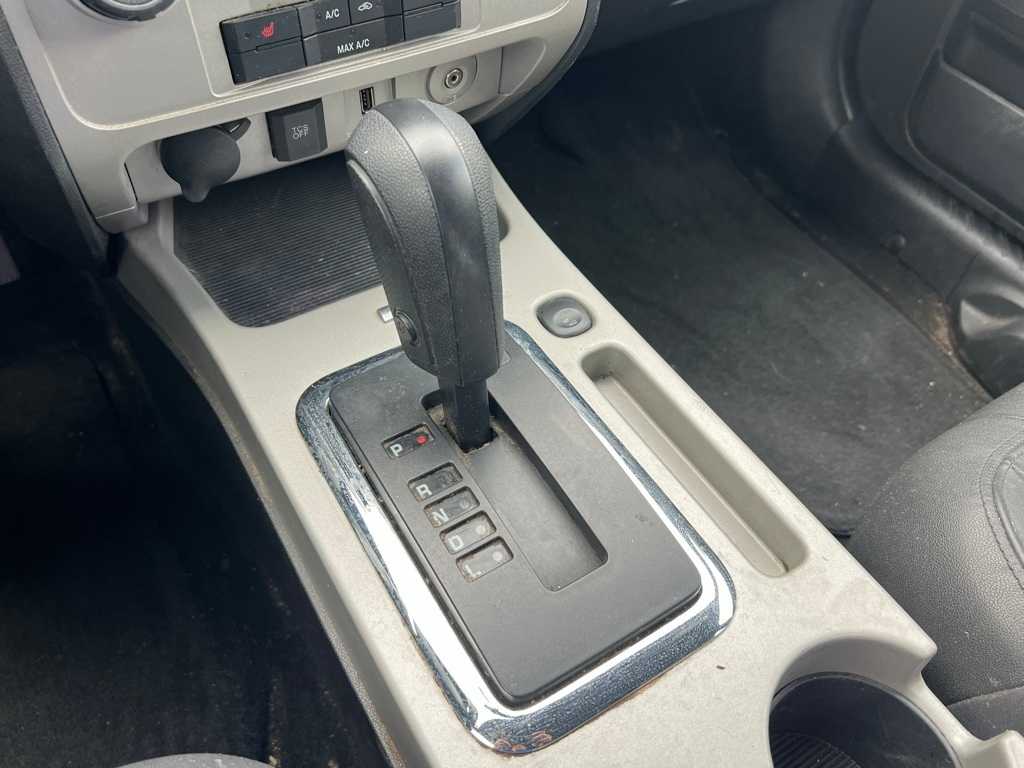 Thumbnail: 2012 Ford Escape - 20
