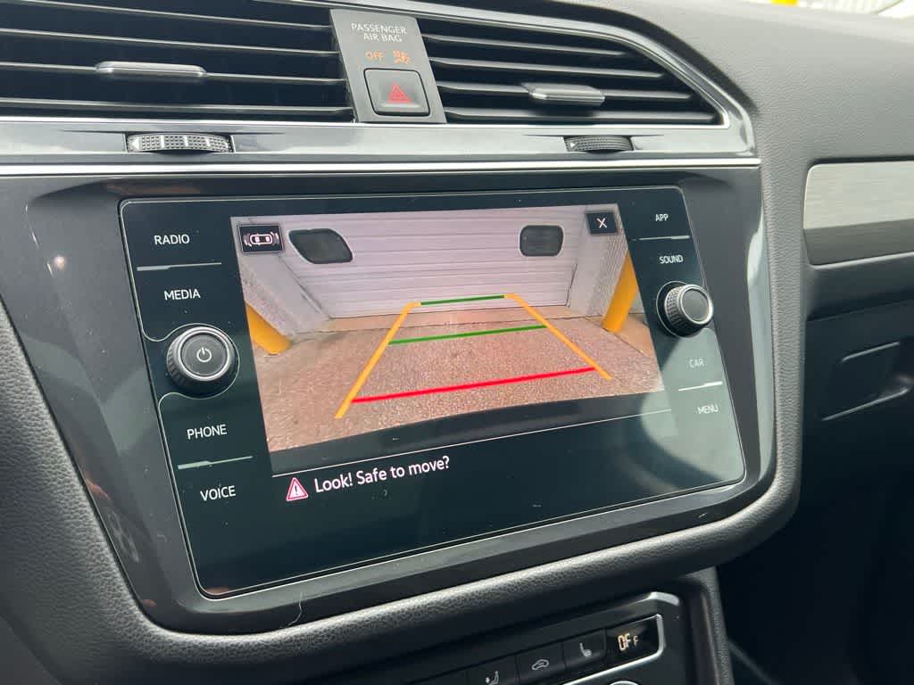 Thumbnail: 2021 Volkswagen Tiguan - 30